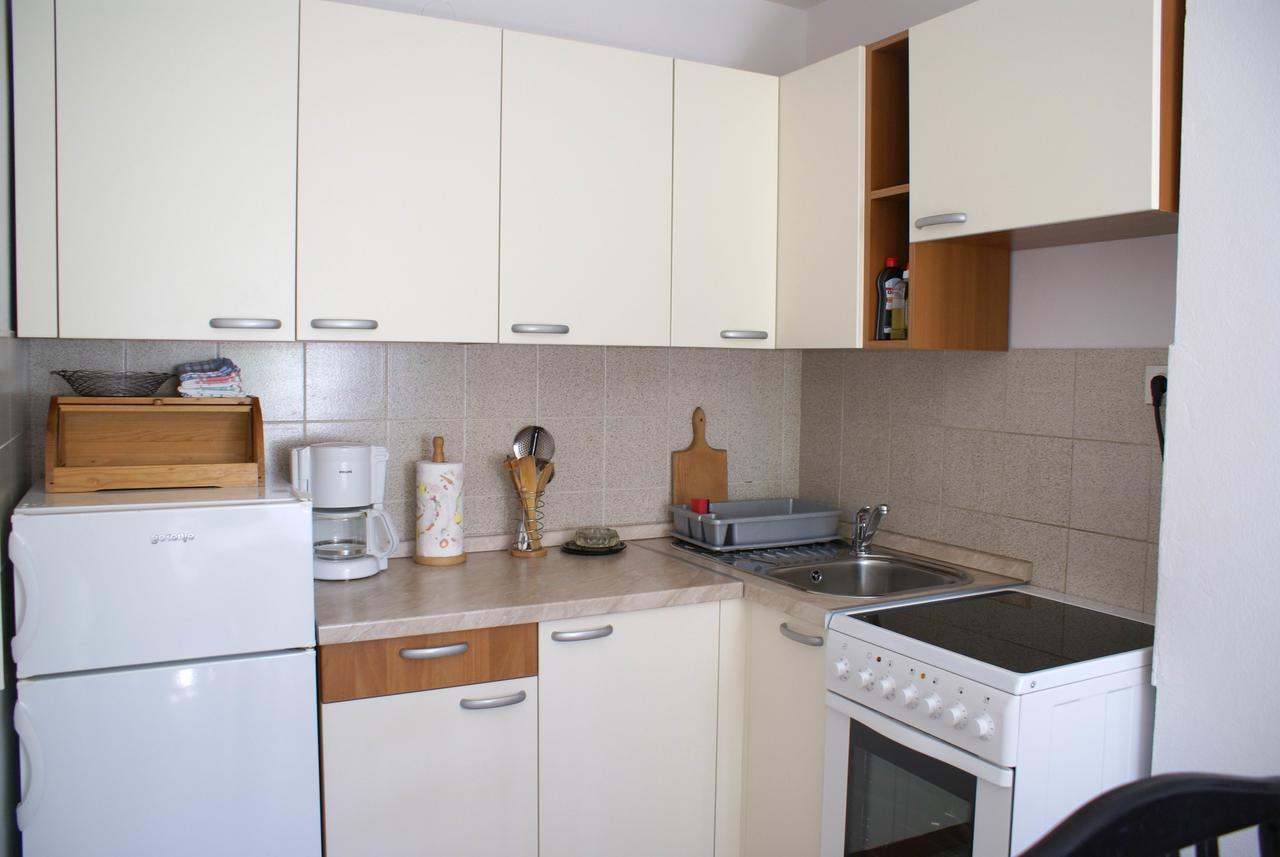Apartment Ana M Крк Екстер'єр фото